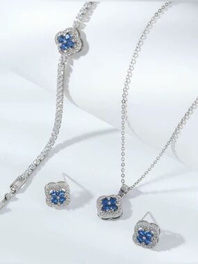 White Gold Plated, Clover Floral Pendant & Stud Earring Set